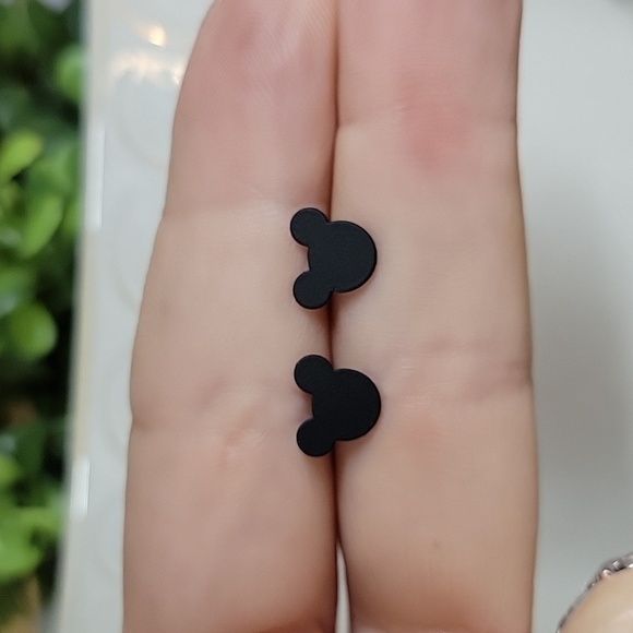 Mickey Mouse Stud Earrings, black - Picture 4 of 4